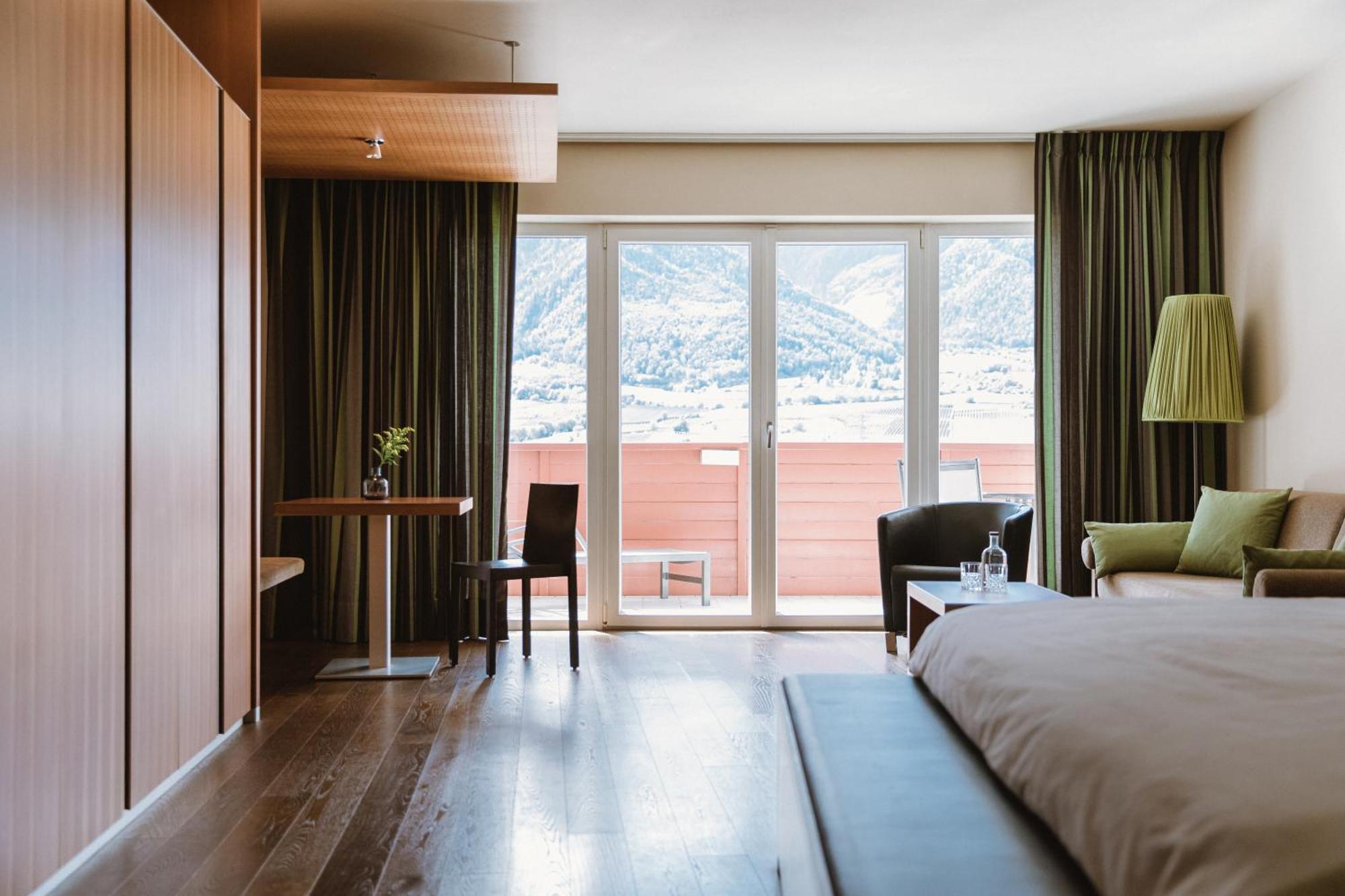Lindenhof Pure Luxury & Spa Dolcevita Resort Naturns Esterno foto