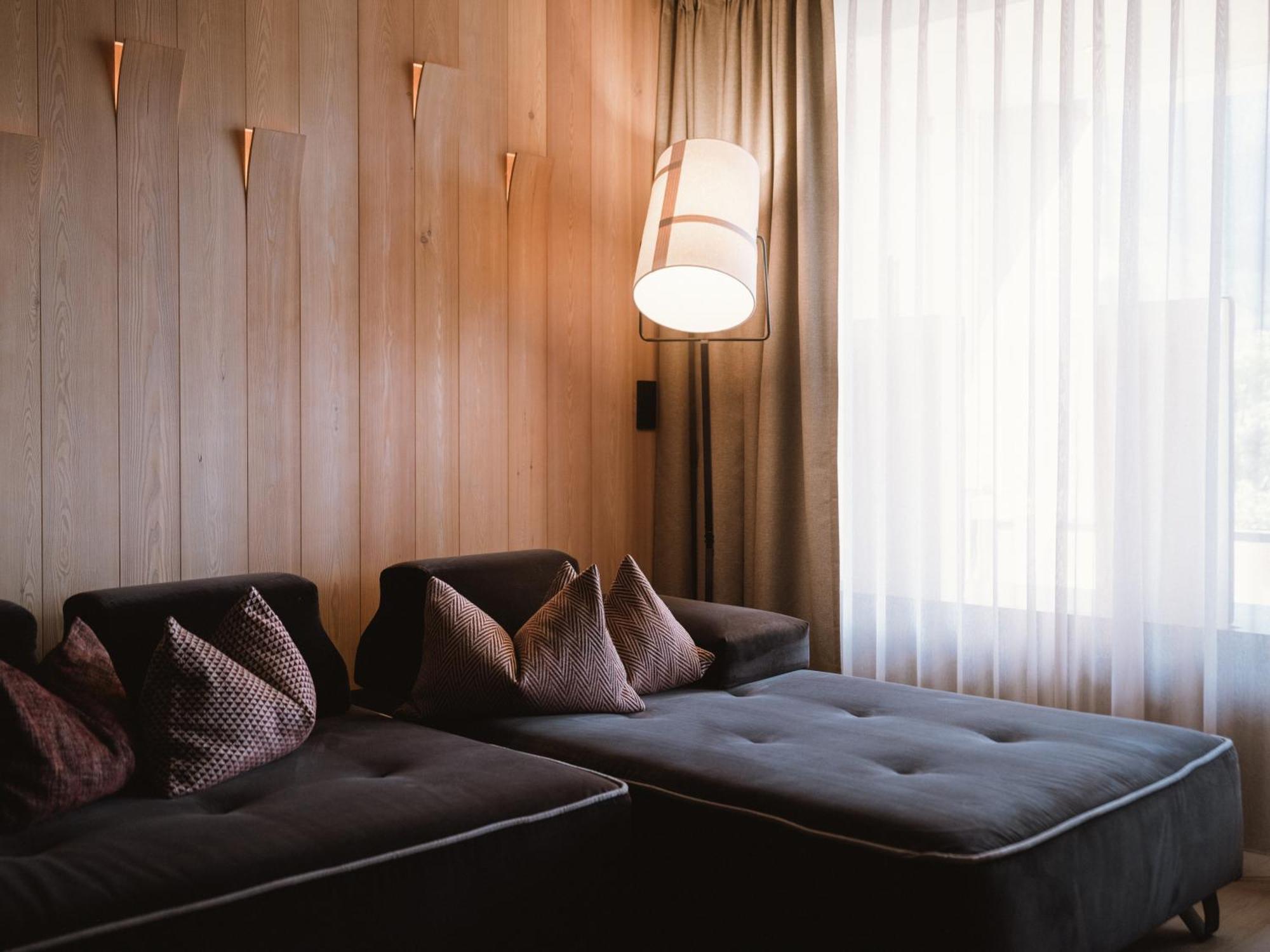 Lindenhof Pure Luxury & Spa Dolcevita Resort Naturns Esterno foto