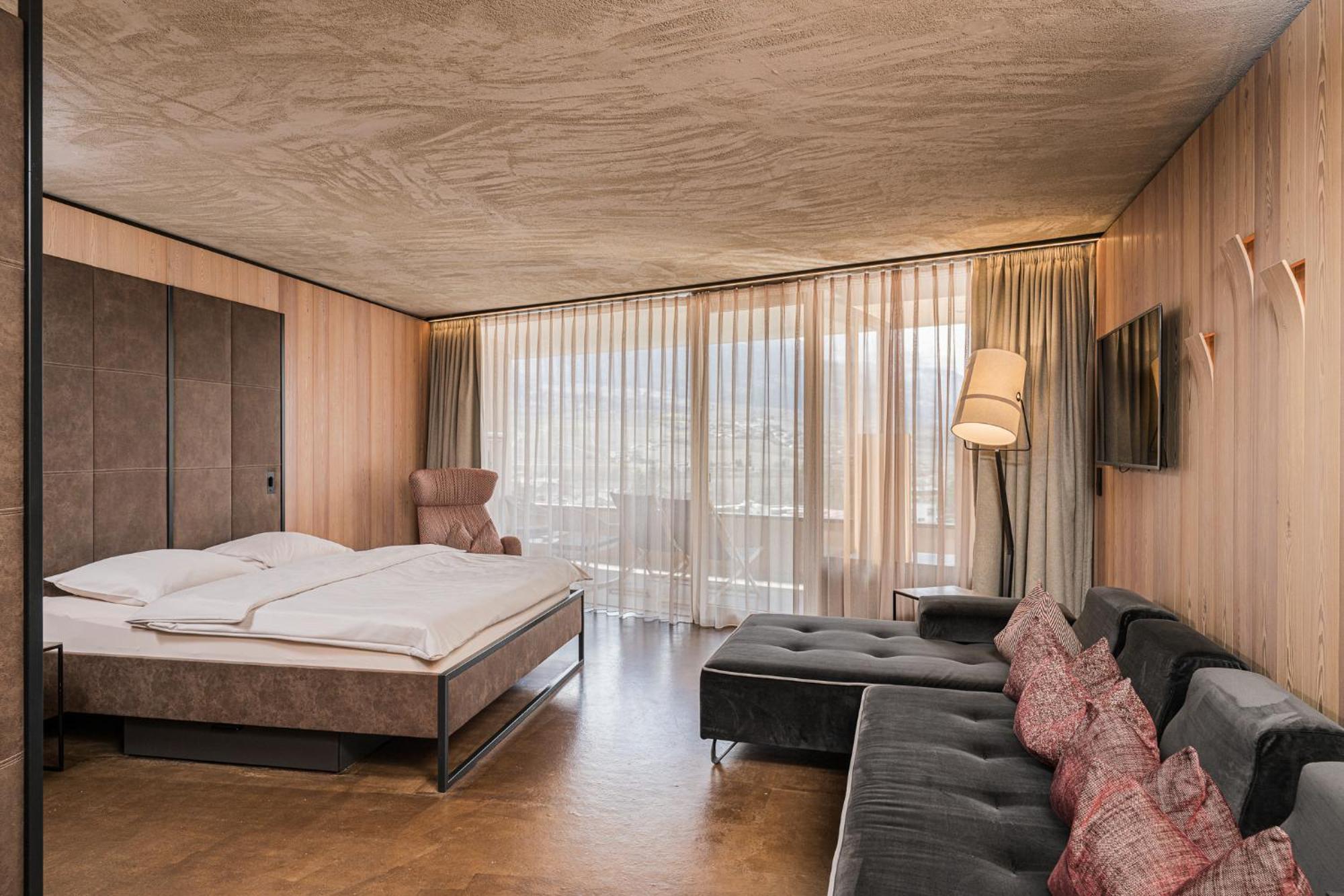 Lindenhof Pure Luxury & Spa Dolcevita Resort Naturns Esterno foto