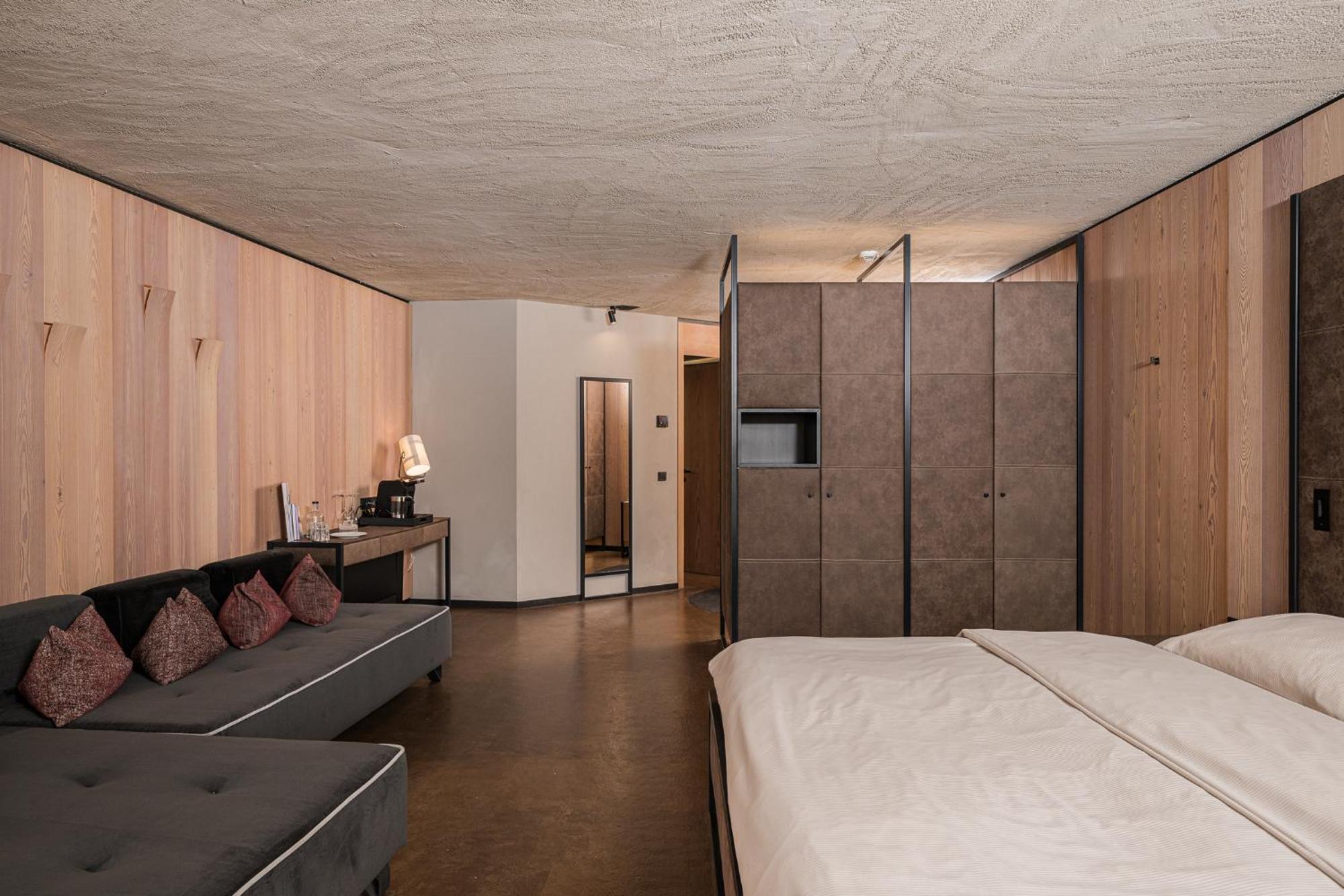 Lindenhof Pure Luxury & Spa Dolcevita Resort Naturns Esterno foto